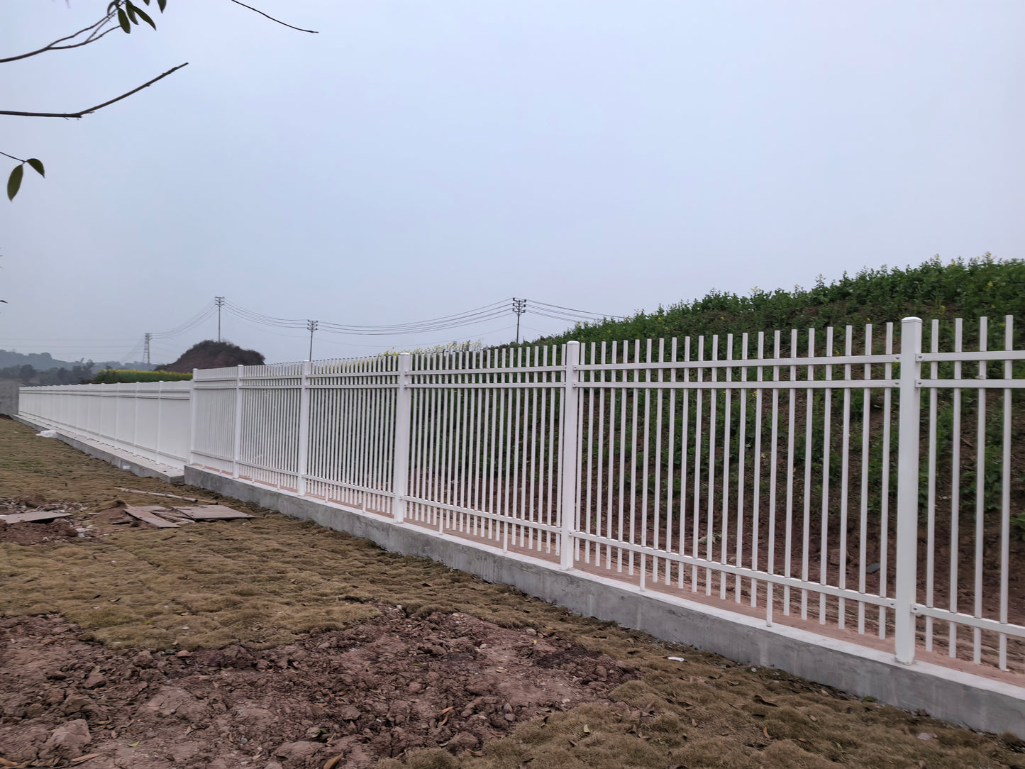 Palisade Fence (Medium Size)